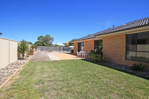 10 Hyland Drive, BUNGENDORE NSW 2621, Bungendore - Thumbnail 8