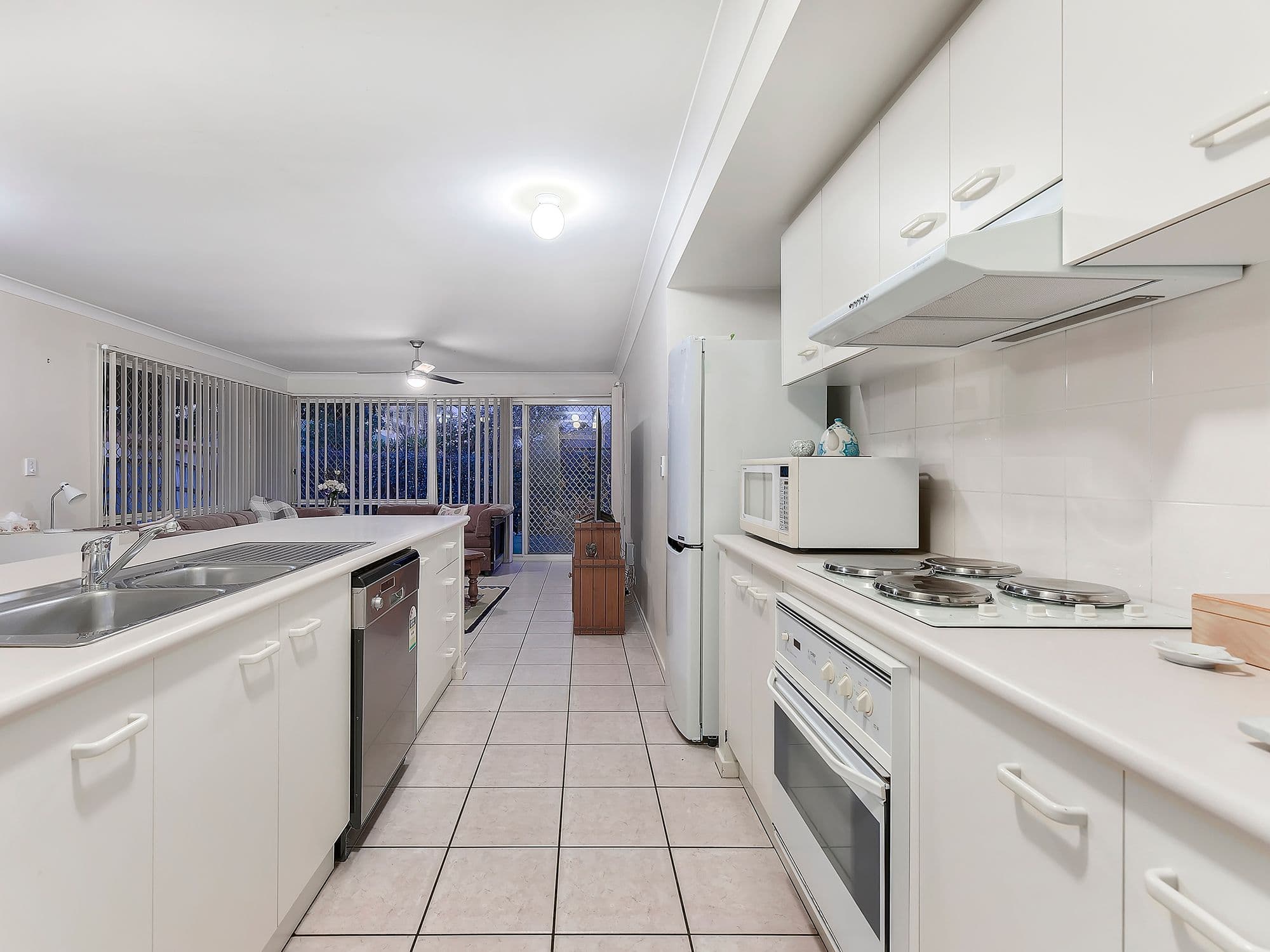 12 Richmond Street, Calamvale QLD 4116, Calamvale - Thumbnail 6