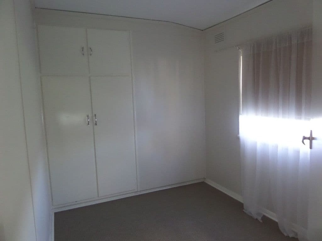 27 Riverine Street, Narrandera NSW 2700, Narrandera - Thumbnail 5