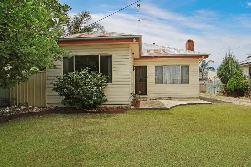 256 Wantigong Street, North Albury - Thumbnail 2