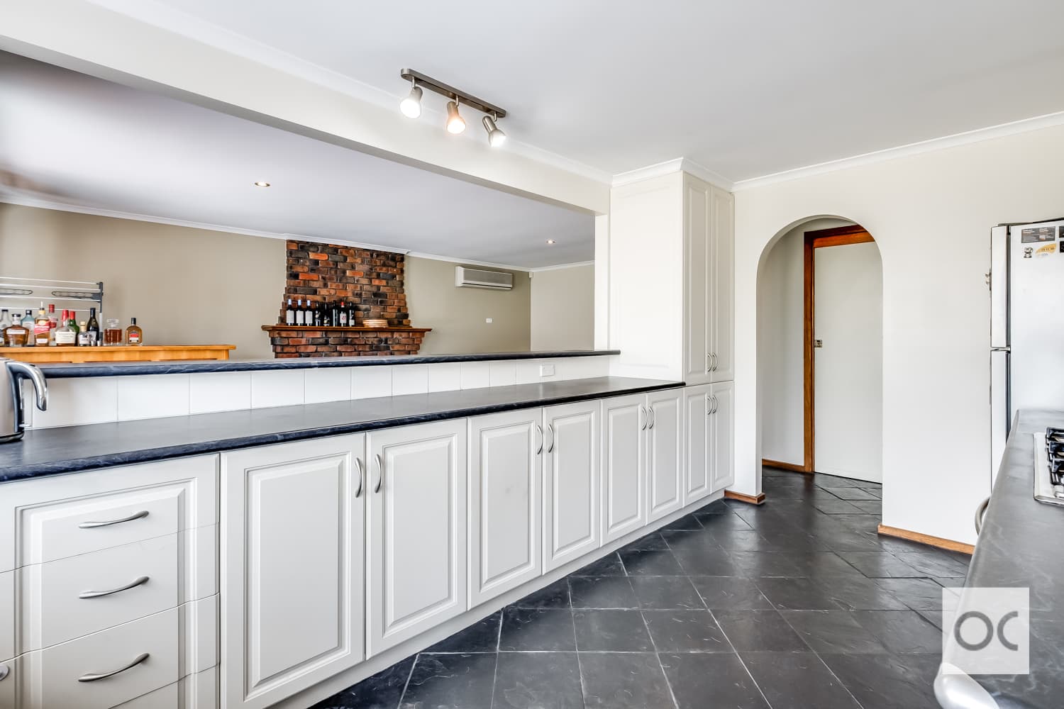 4 Busby Court, Wynn Vale - Thumbnail 4