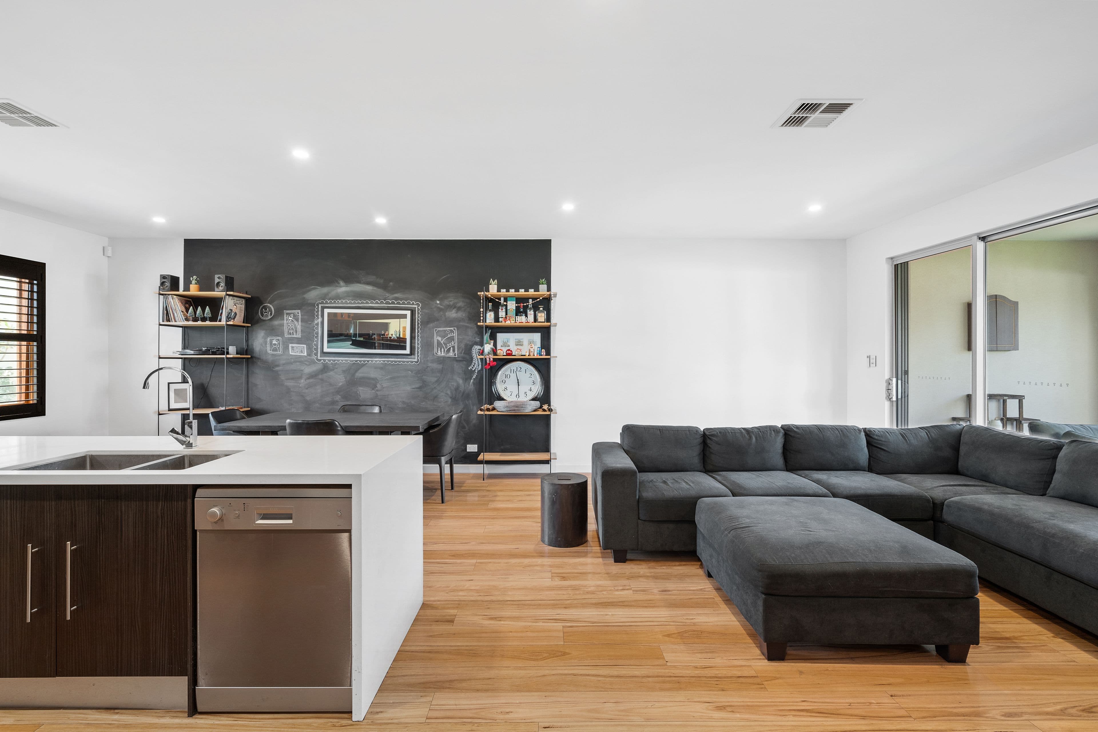 19 Vinall Street, Dover Gardens SA 5048, Dover Gardens - Thumbnail 4