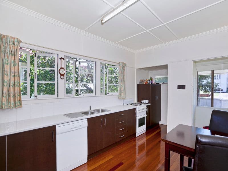 47 Armentieres Street, KEDRON QLD 4031, Kedron - Thumbnail 3