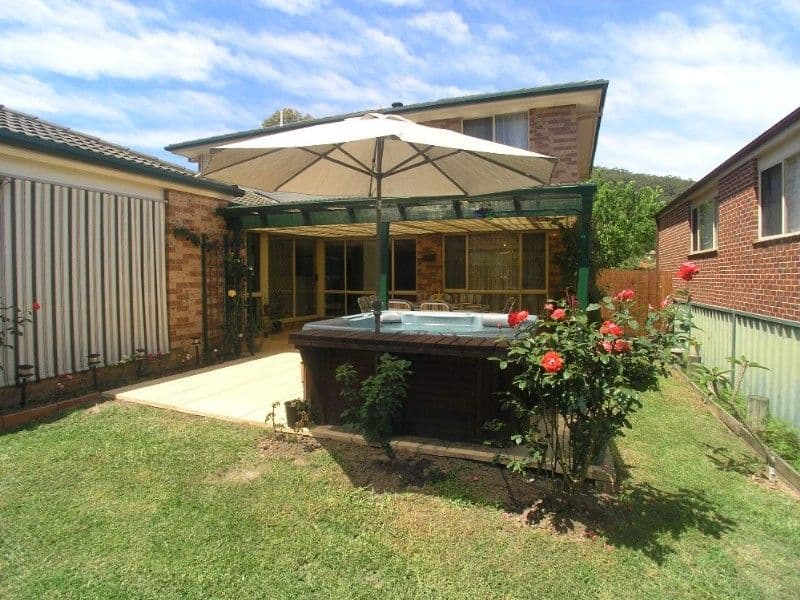 77 Thames Drive, ERINA NSW 2250, Erina - Thumbnail 2