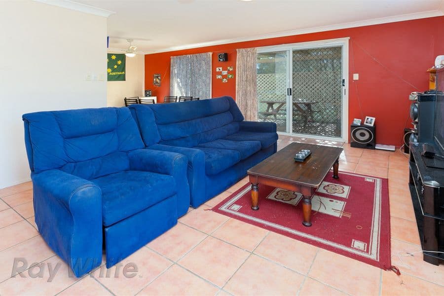 1 Mistletoe Court, CAMIRA QLD 4300, Camira - Thumbnail 2