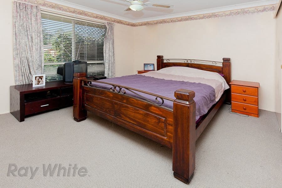 1 Mistletoe Court, CAMIRA QLD 4300, Camira - Thumbnail 5