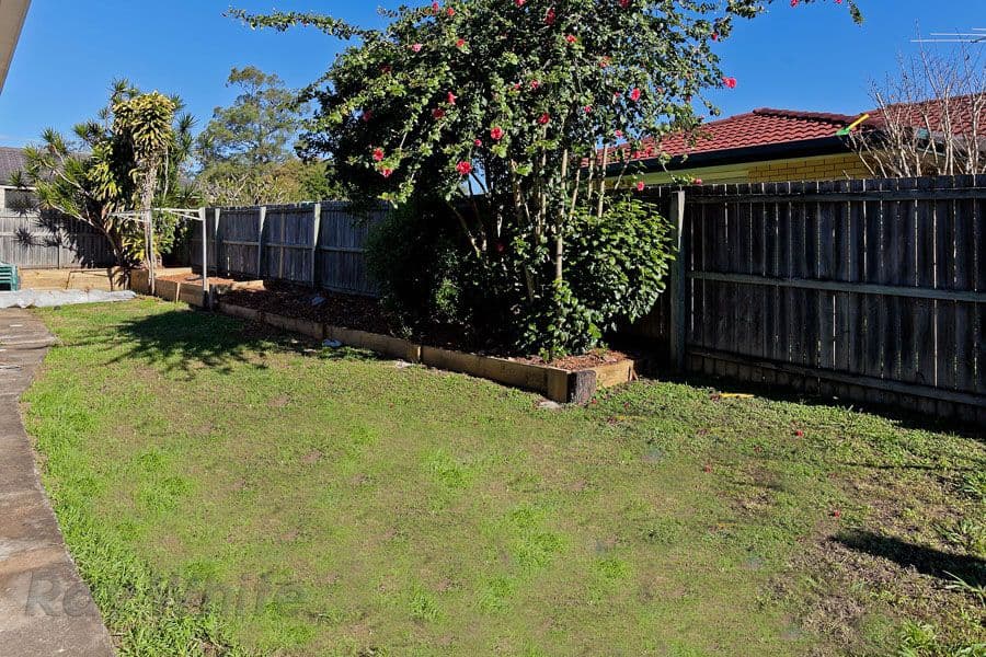 1 Mistletoe Court, CAMIRA QLD 4300, Camira - Thumbnail 7