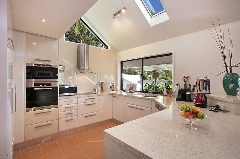 2 Farnworth Street, CHAPEL HILL QLD 4069, Chapel Hill - Thumbnail 4