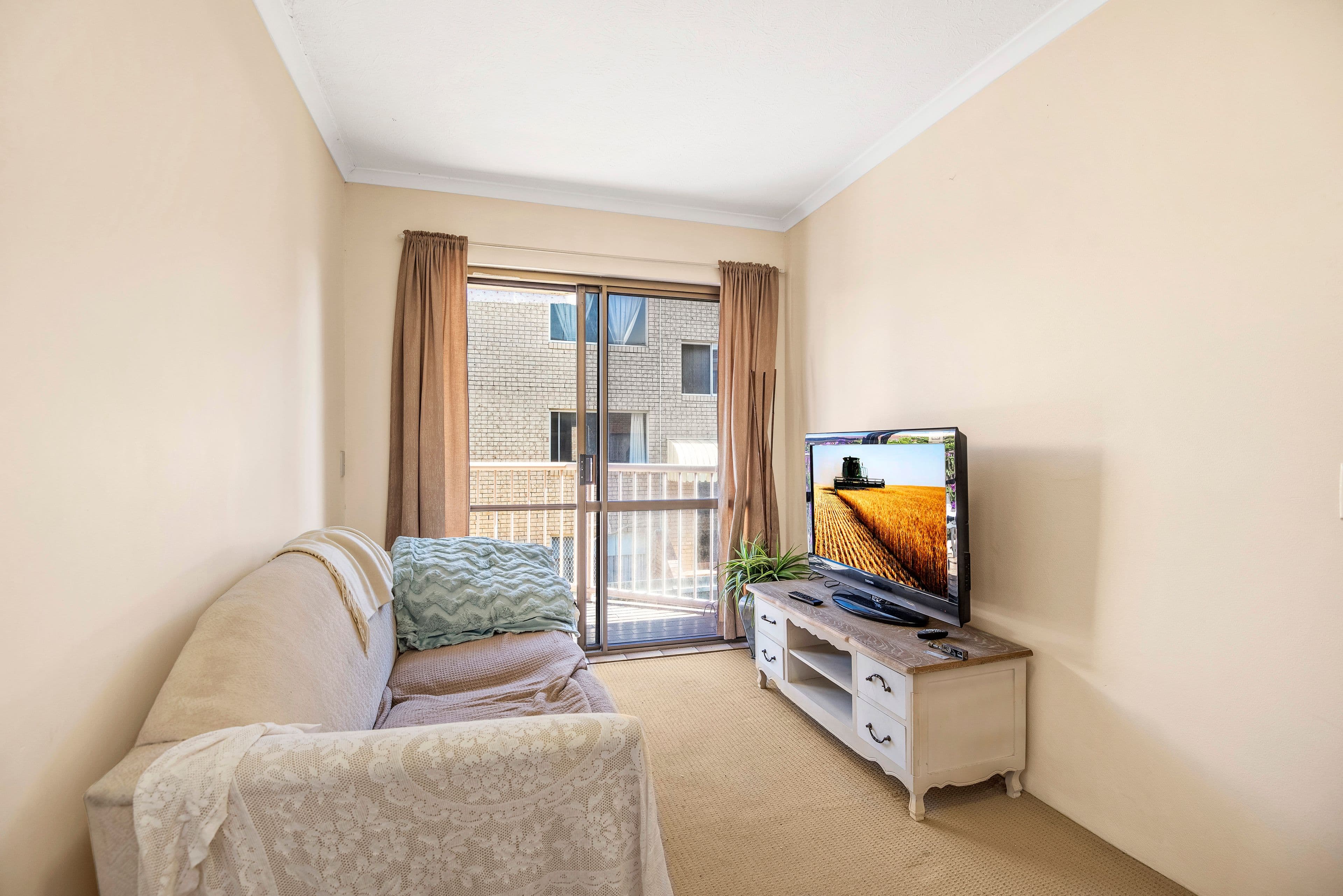 44 Coolangatta Road, Coolangatta QLD 4225, Coolangatta - Thumbnail 4