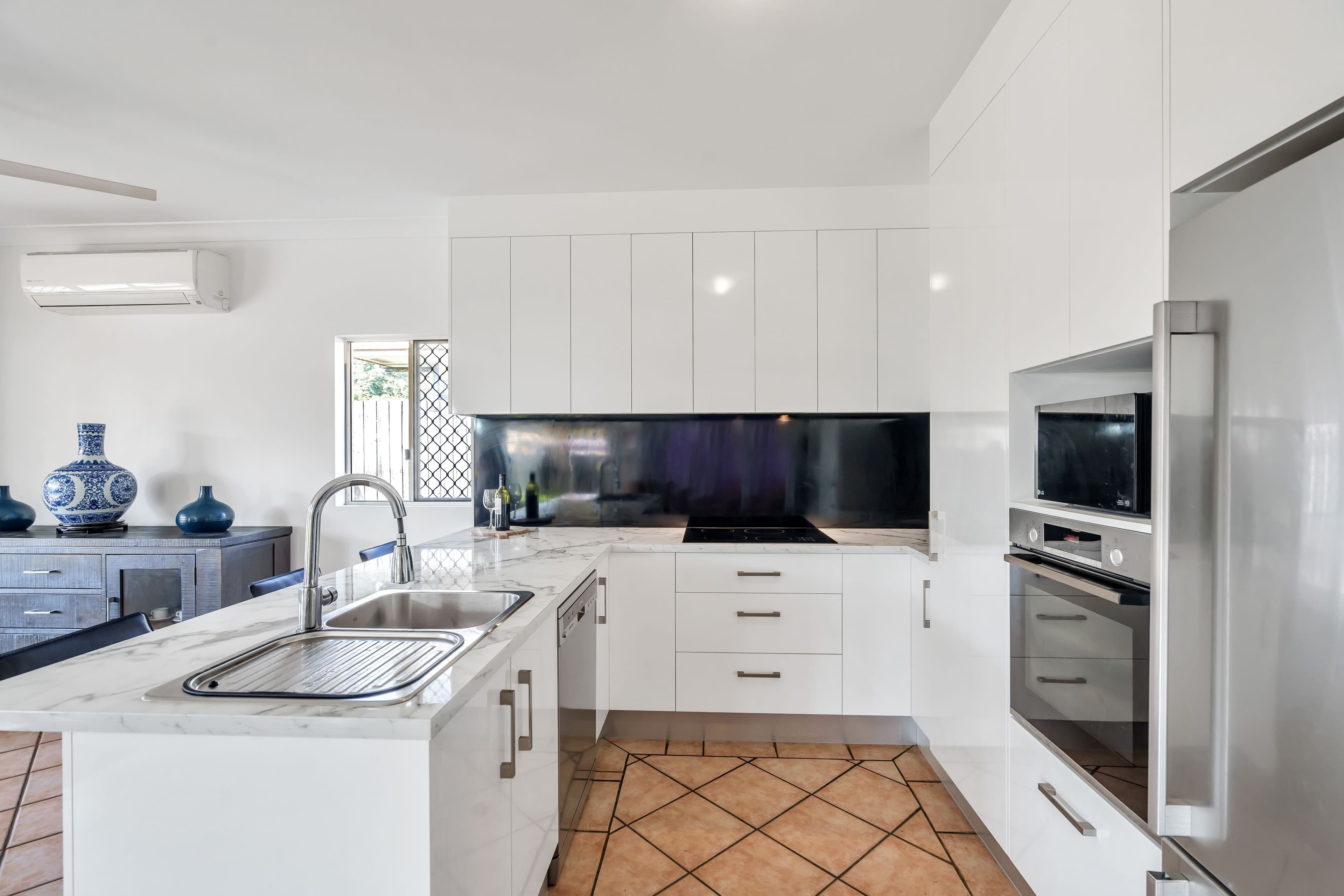 3 Bavington Court, Edmonton QLD 4869, Edmonton - Thumbnail 2