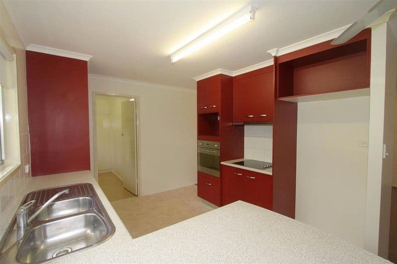 3 Newitt Street (off McCarthy St), THABEBAN QLD 4670, Thabeban - Thumbnail 2
