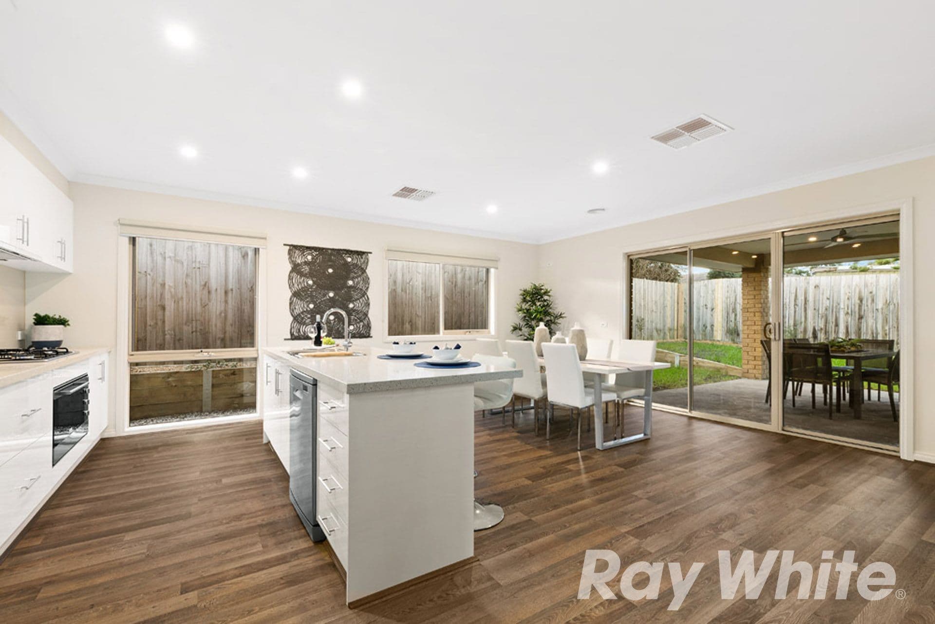 26 David Street, Knoxfield VIC 3180, Knoxfield - Thumbnail 2