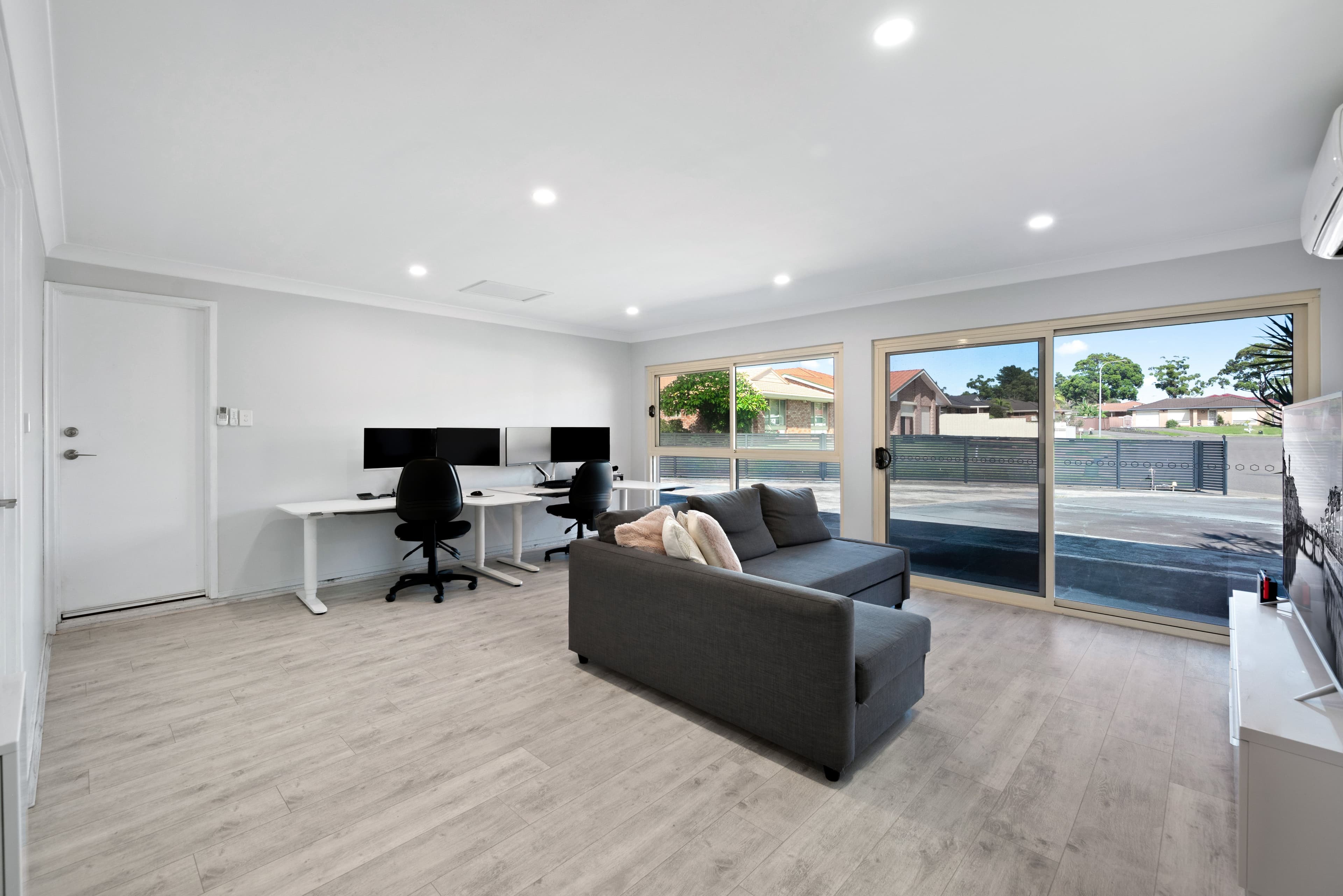 16 Spoonbill Street, Hinchinbrook NSW 2168, Hinchinbrook - Thumbnail 5