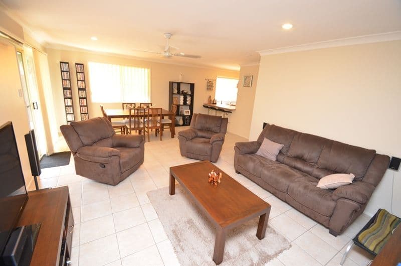 180 Greenacre Drive, ARUNDEL QLD 4214, Arundel - Thumbnail 3