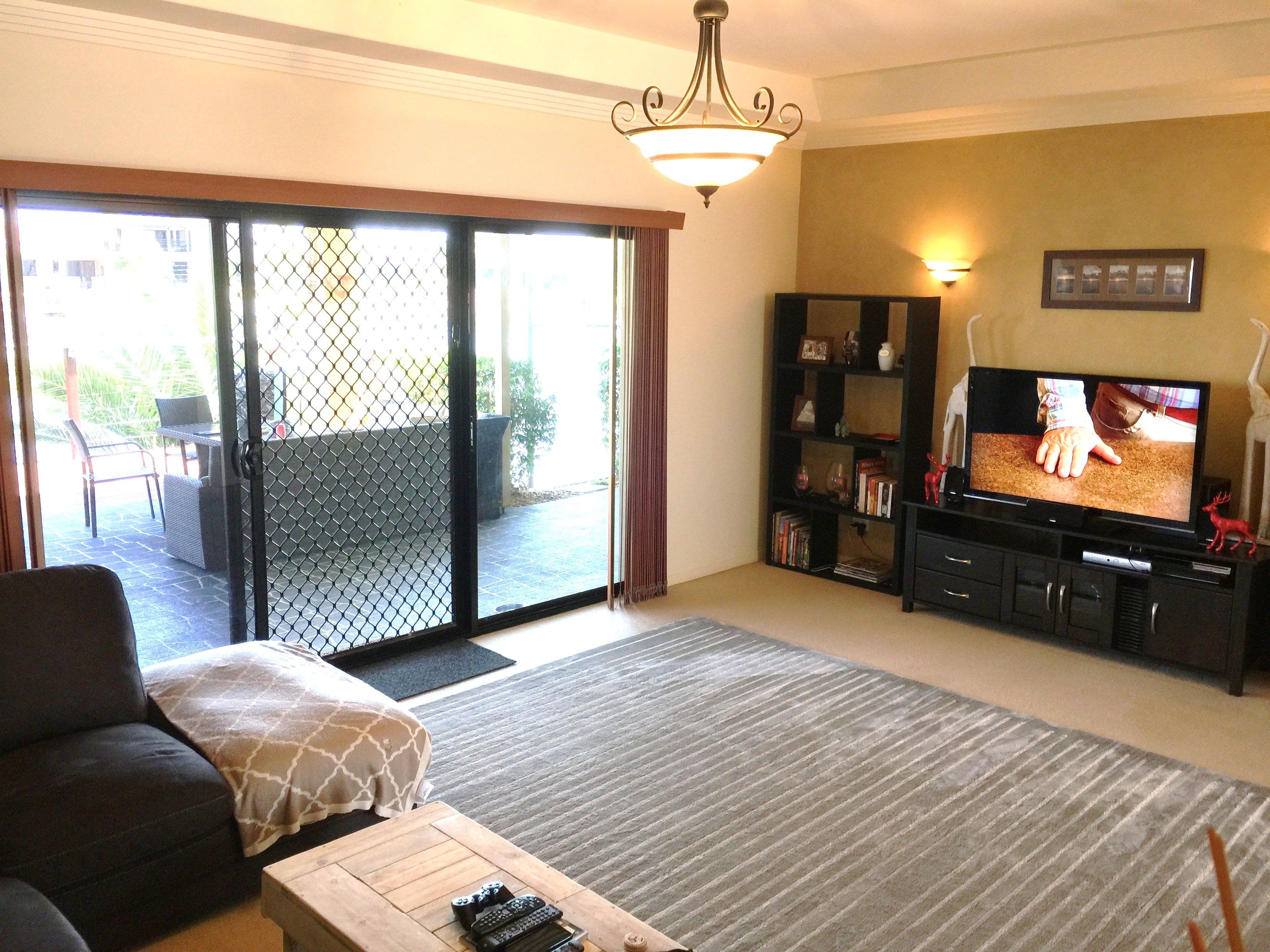 21 Eastpark Waters, Helensvale QLD 4212, Helensvale - Thumbnail 8
