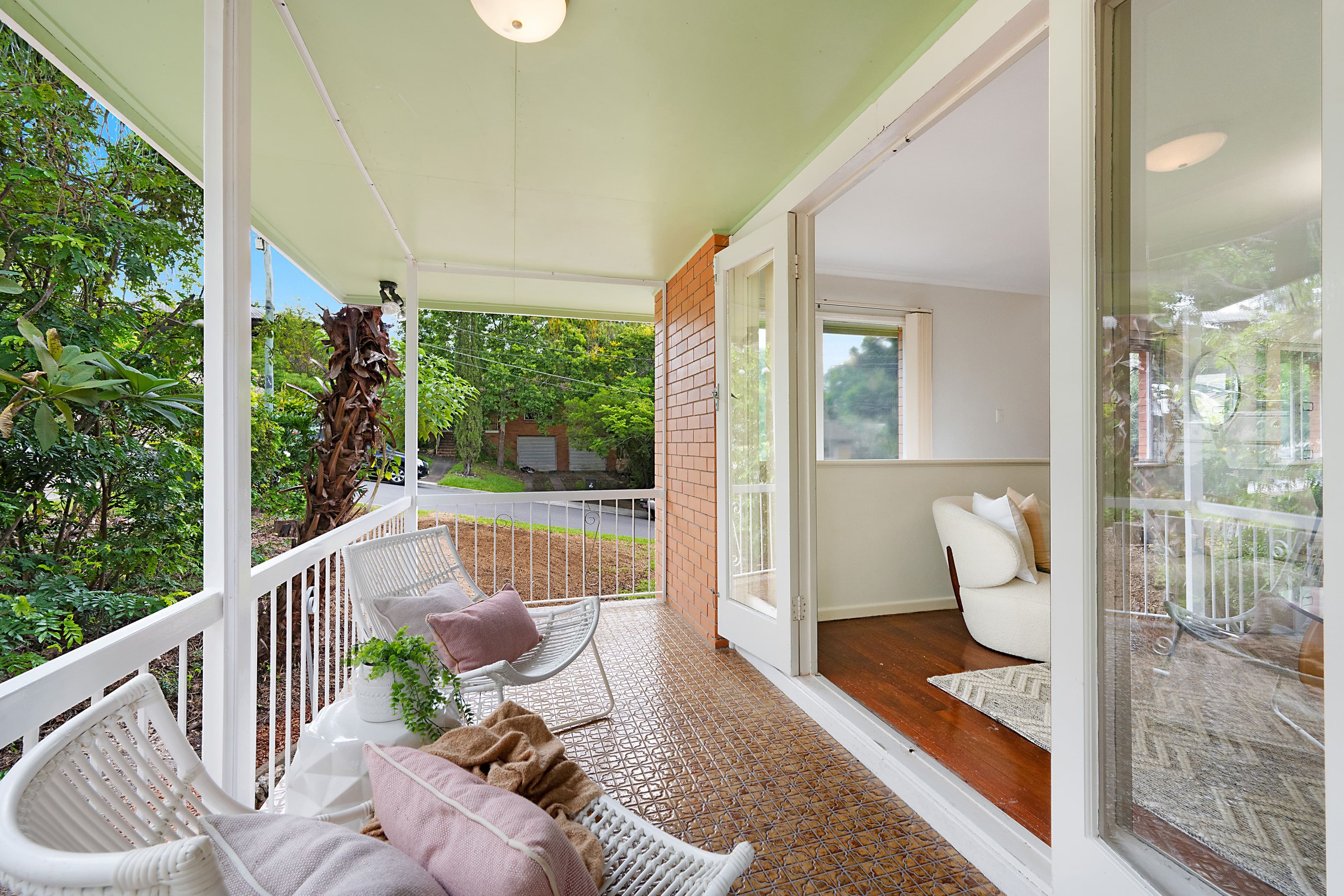 8 Harvard Street, Kenmore QLD 4069, Kenmore - Thumbnail 5