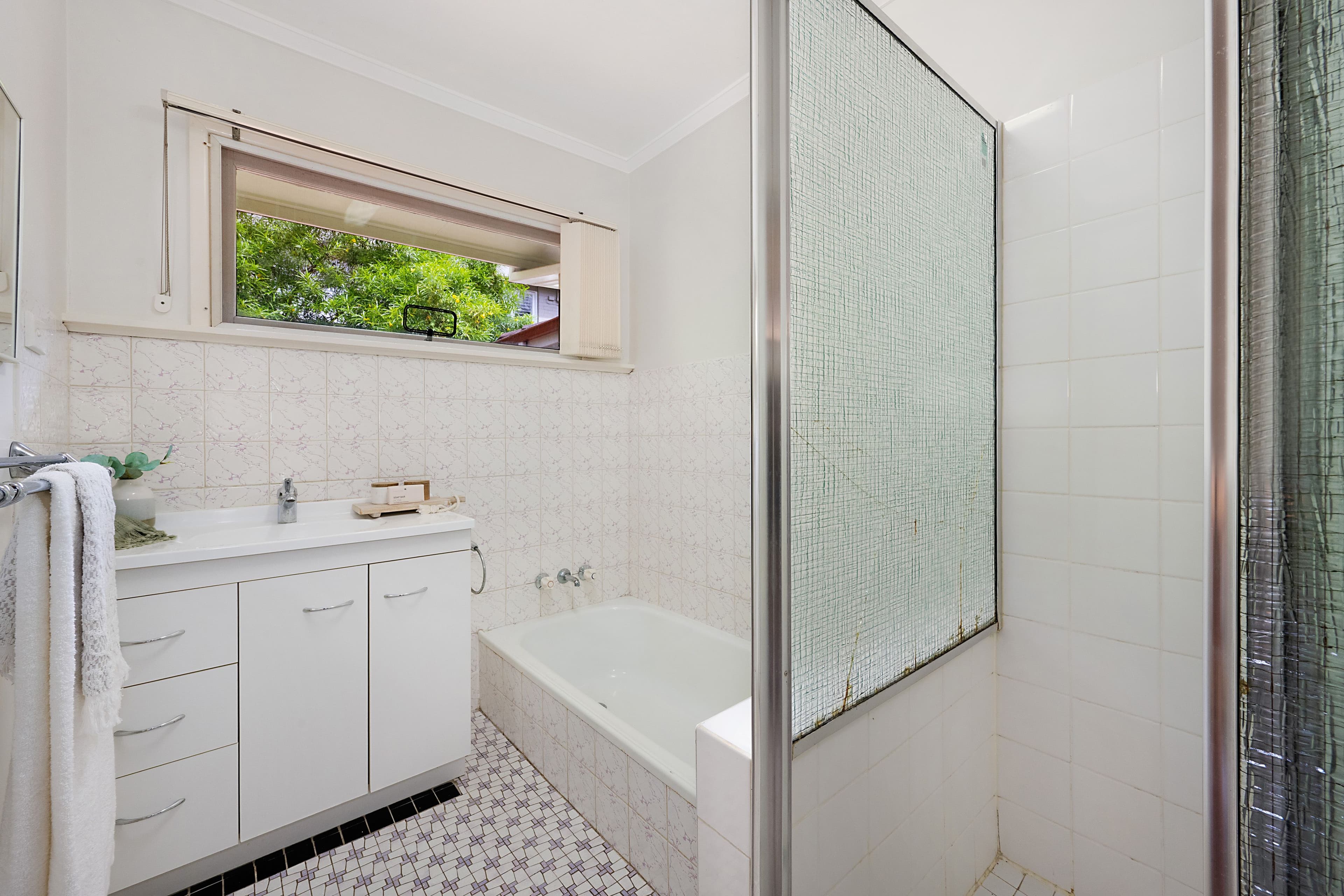 8 Harvard Street, Kenmore QLD 4069, Kenmore - Thumbnail 8