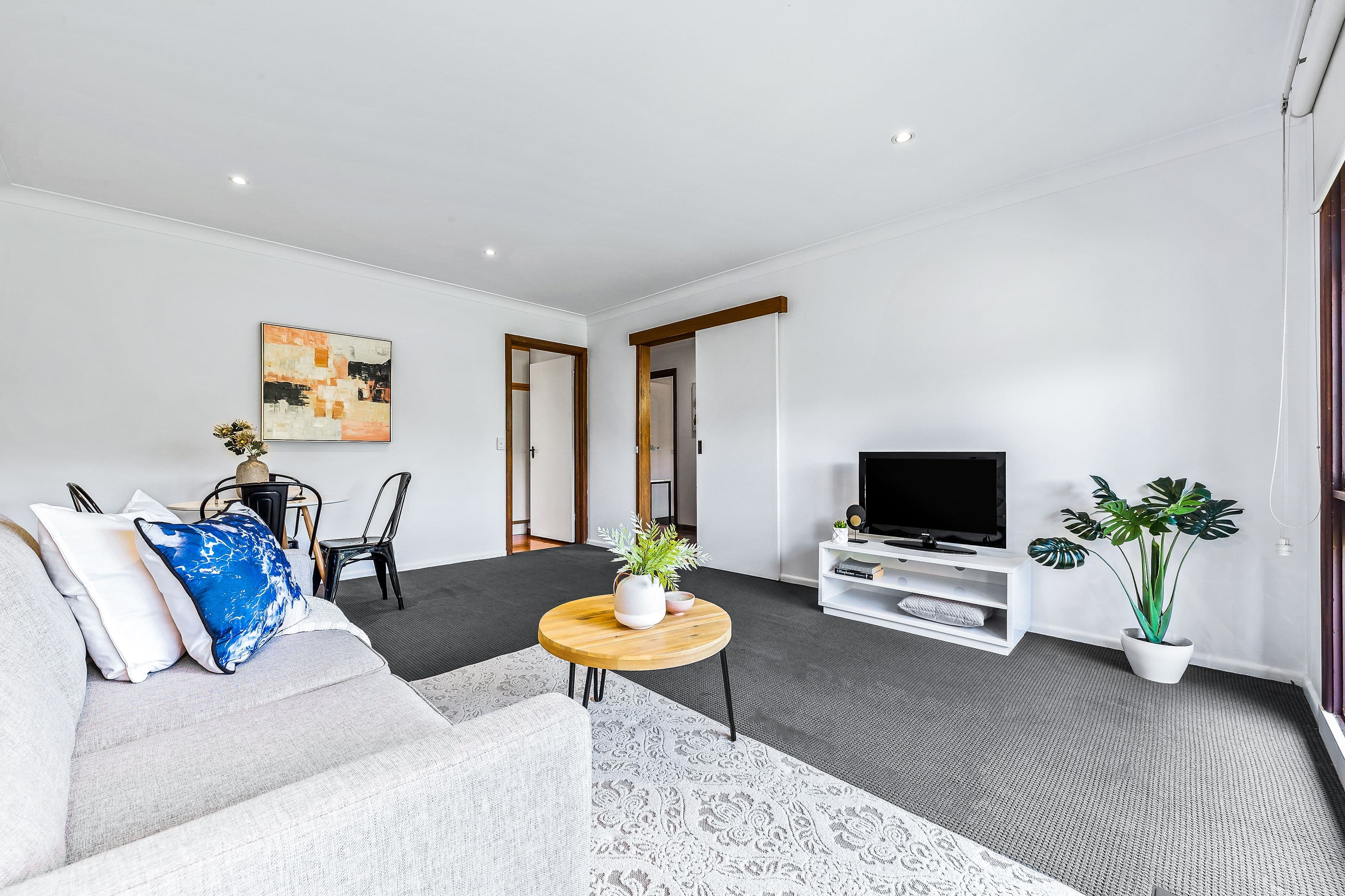 2 Cameron Street, Mount Waverley VIC 3149, Mount Waverley - Thumbnail 3