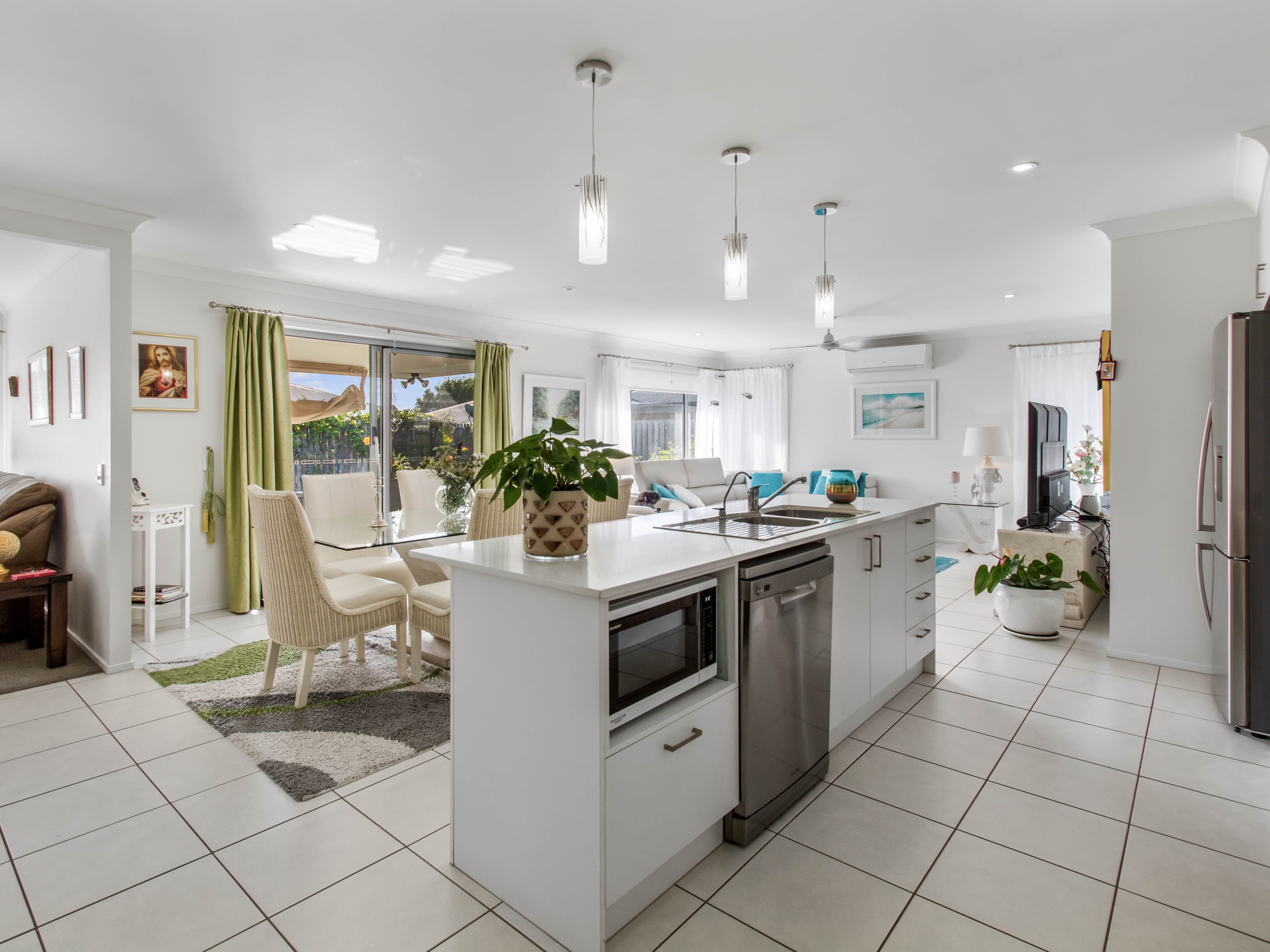 12 Poole Road, Urraween QLD 4655, Urraween - Thumbnail 6
