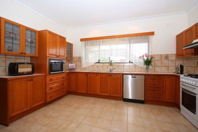 211 Wilson Boulevard, RESERVOIR VIC 3073, Reservoir - Thumbnail 4