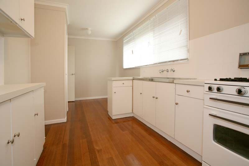 37 Tiverton Drive, MULGRAVE VIC 3170, Mulgrave - Thumbnail 3