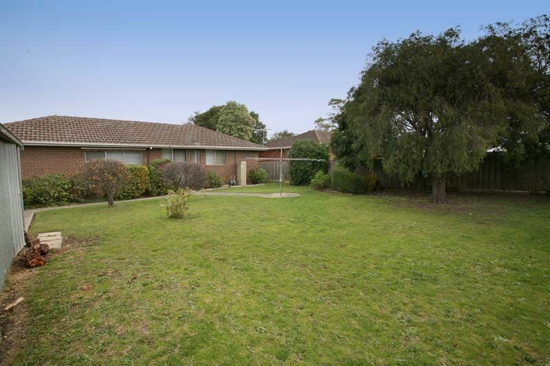 37 Tiverton Drive, MULGRAVE VIC 3170, Mulgrave - Thumbnail 6
