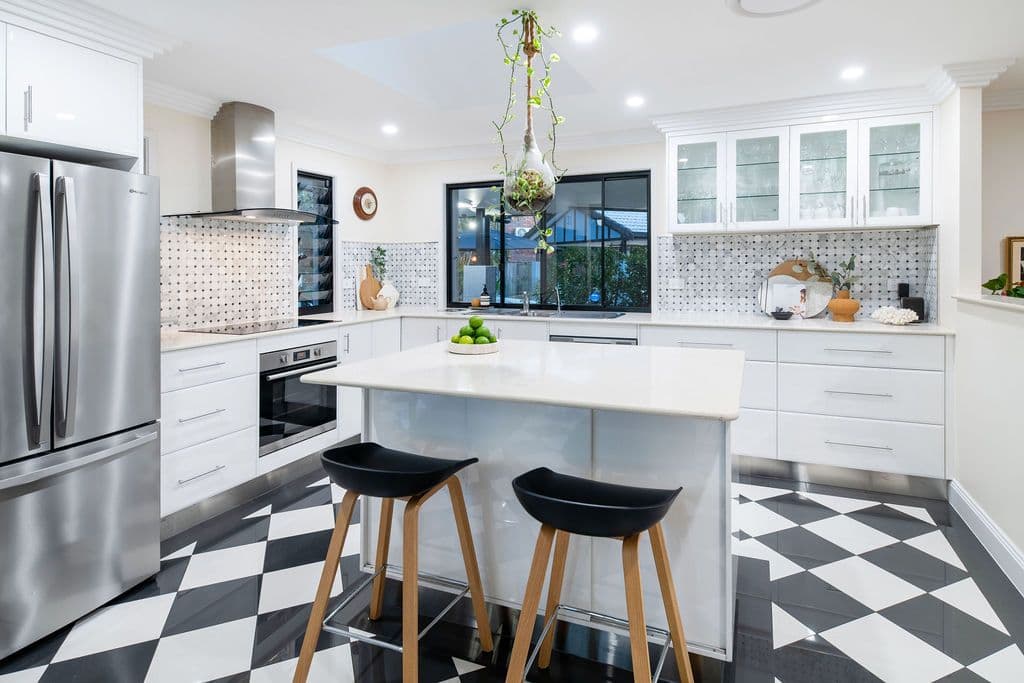 4 Fantail Court, Burleigh Waters QLD 4220, Burleigh Waters - Thumbnail 4