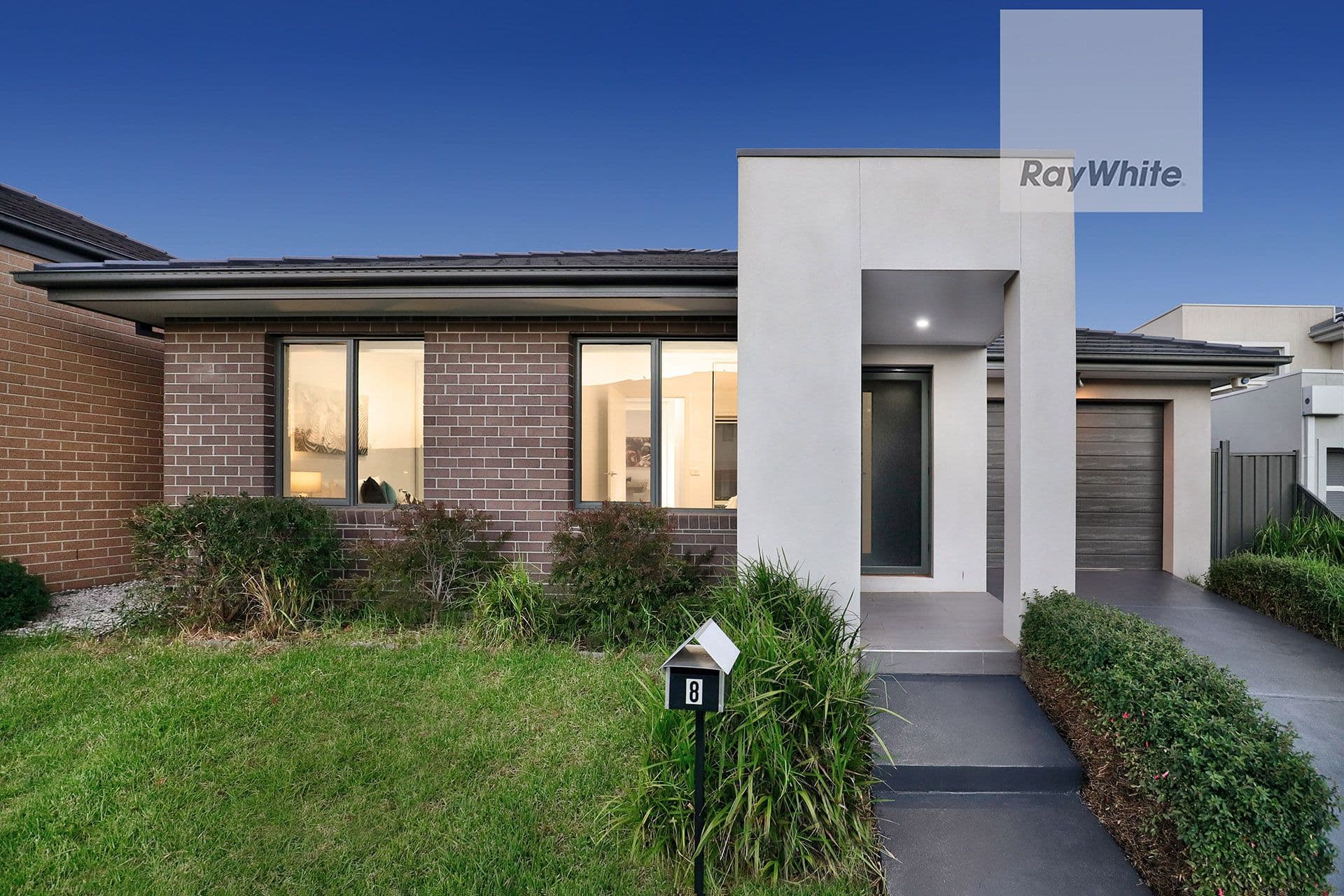 10 Douglas Close, Bacchus Marsh - Thumbnail 2