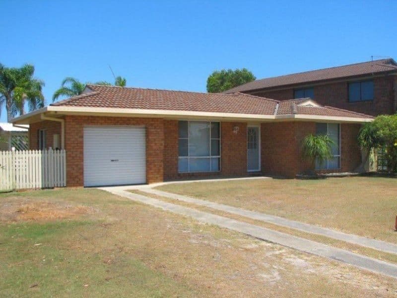 3  Westringia Place, YAMBA NSW 2464, Yamba - Thumbnail 2