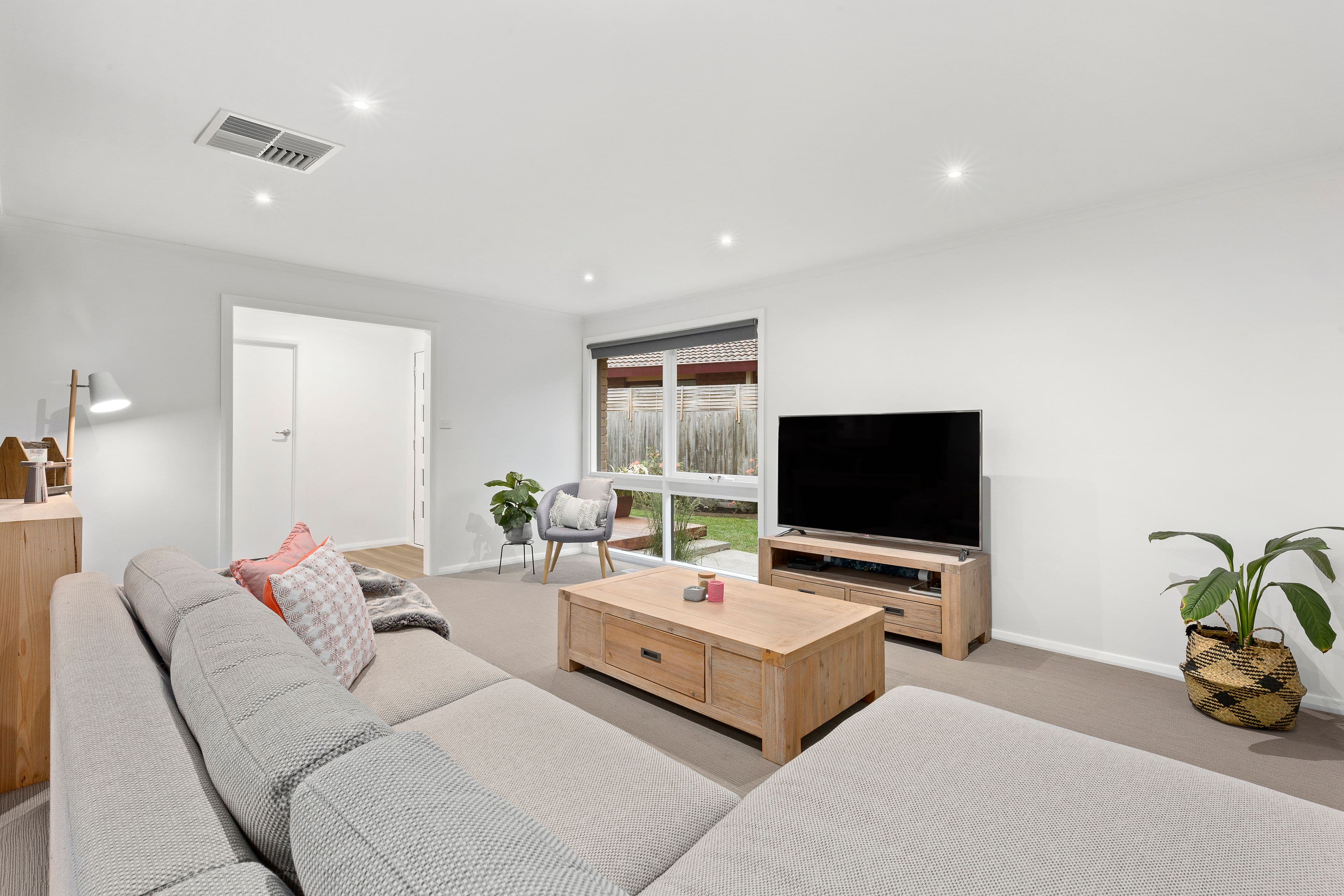 4 Taverner Square, Frankston VIC 3199, Frankston - Thumbnail 4