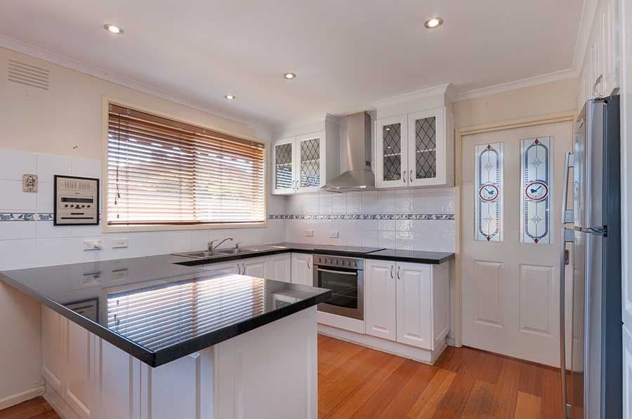 11 Commonwealth Court, Craigieburn VIC 3064, Craigieburn - Thumbnail 2
