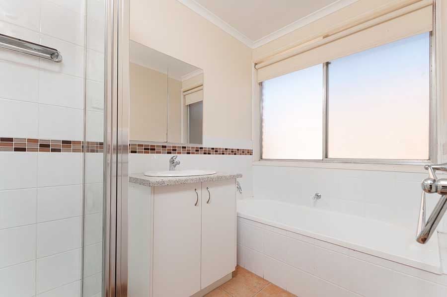 11 Commonwealth Court, Craigieburn VIC 3064, Craigieburn - Thumbnail 8
