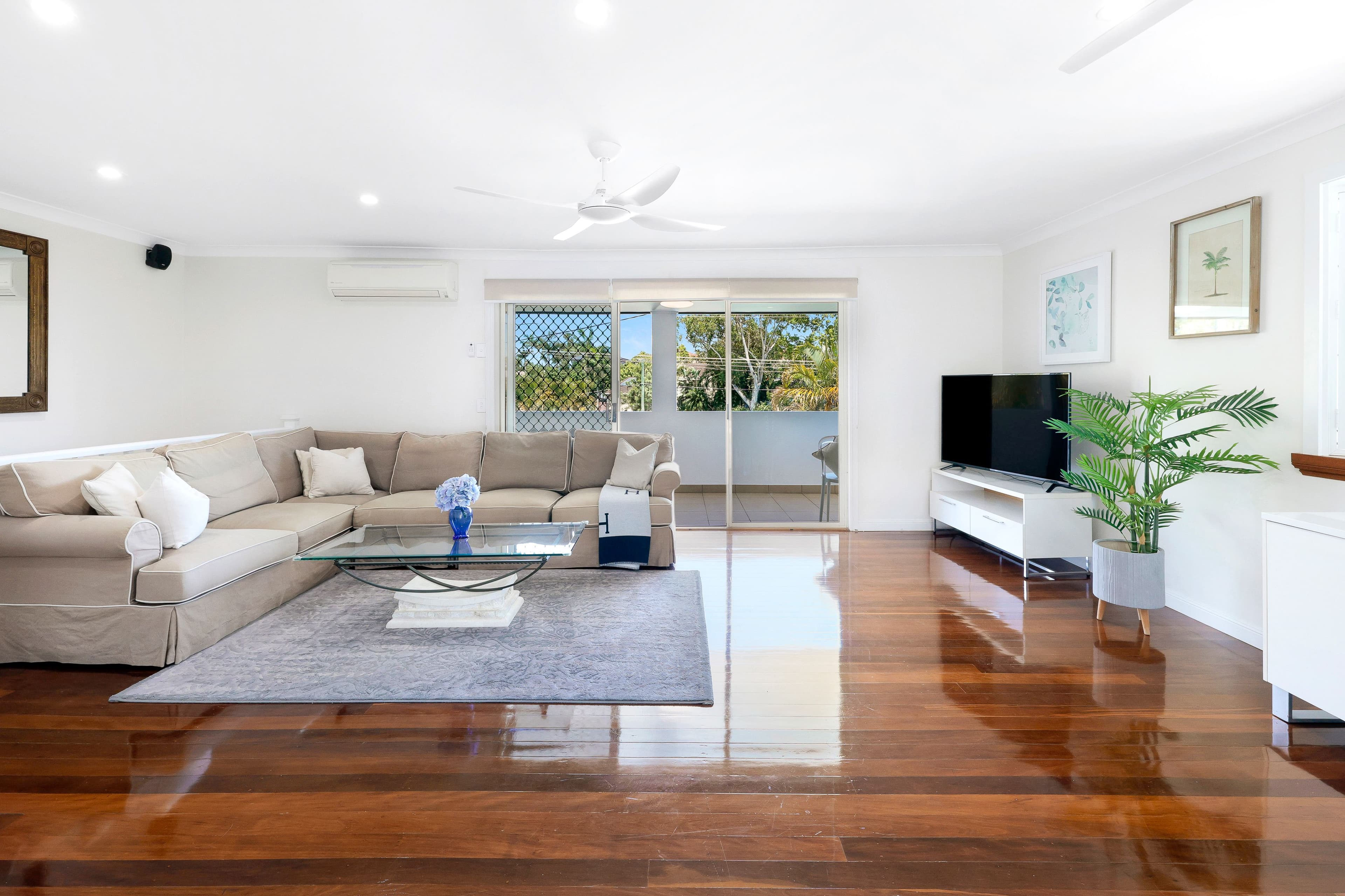 21 Cotlew Street, Southport QLD 4215, Southport - Thumbnail 6