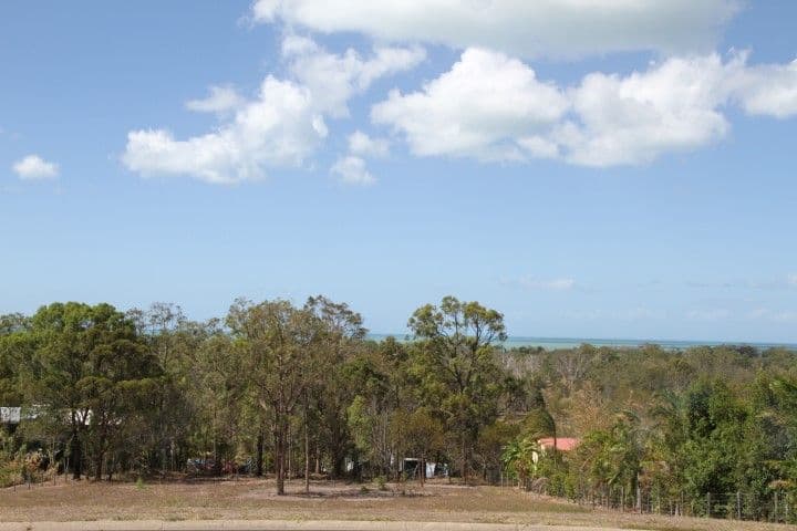 15 Outlook Drive, CRAIGNISH QLD 4655, Craignish - Thumbnail 2