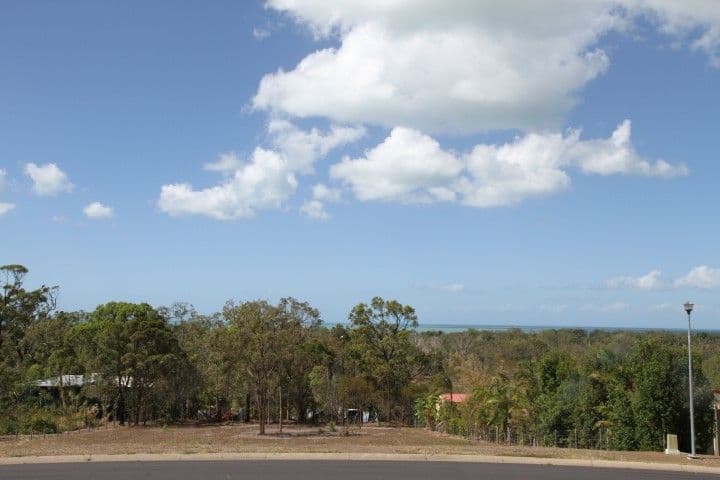 15 Outlook Drive, CRAIGNISH QLD 4655, Craignish - Thumbnail 3