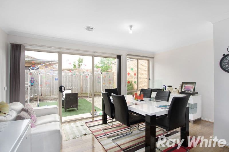 1A Flower Street, Pakenham VIC 3810, Pakenham - Thumbnail 4