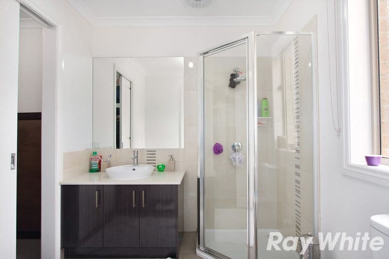 1A Flower Street, Pakenham VIC 3810, Pakenham - Thumbnail 8