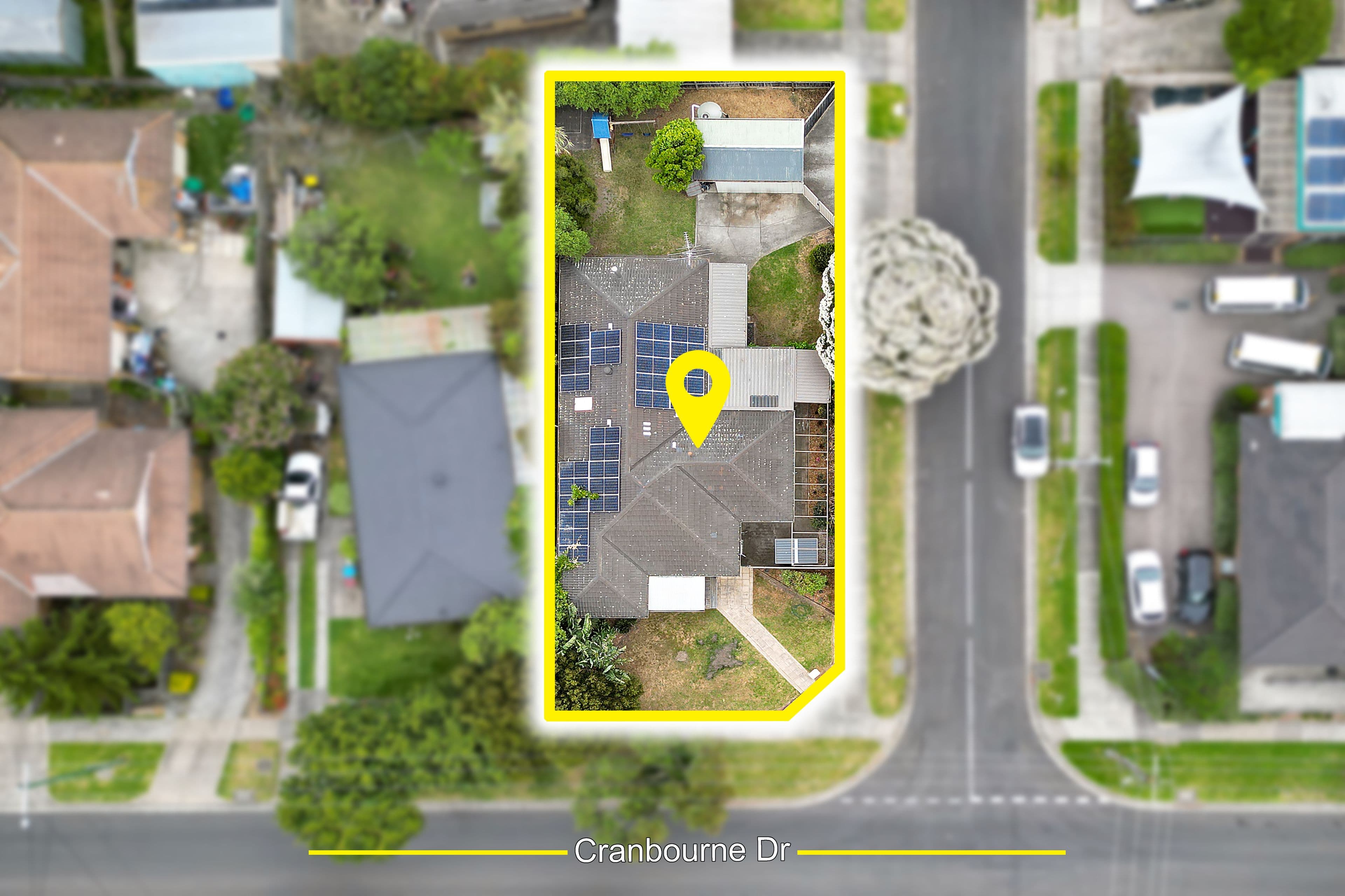 32 Cranbourne Drive, Cranbourne VIC 3977, Cranbourne - Thumbnail 2