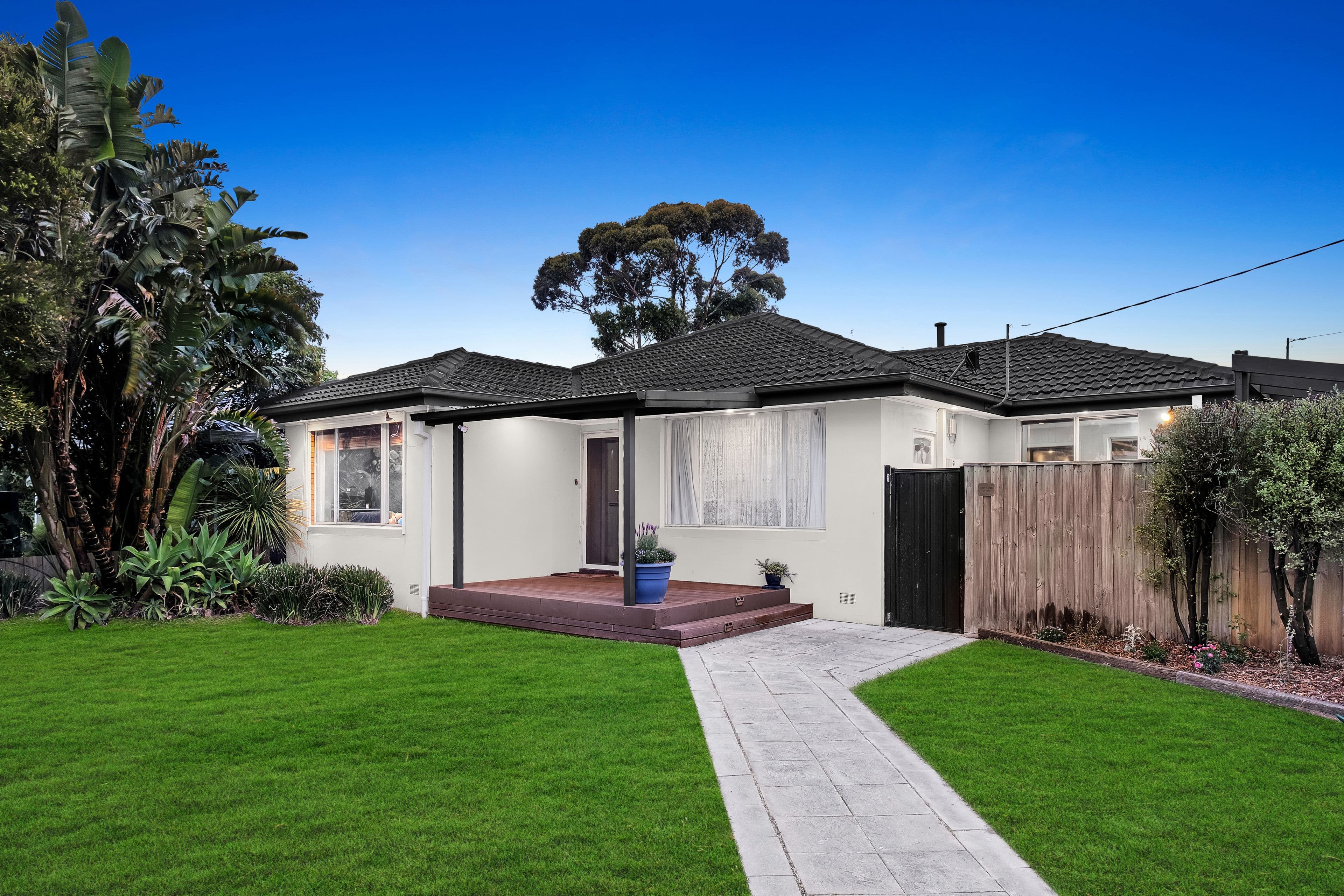 32 Cranbourne Drive, Cranbourne VIC 3977, Cranbourne - Thumbnail 5