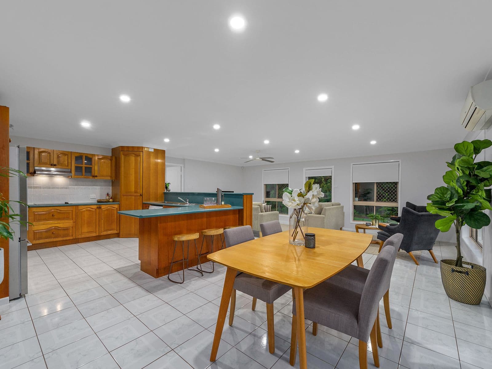 17 Kentia Street, Carseldine QLD 4034, Carseldine - Thumbnail 3