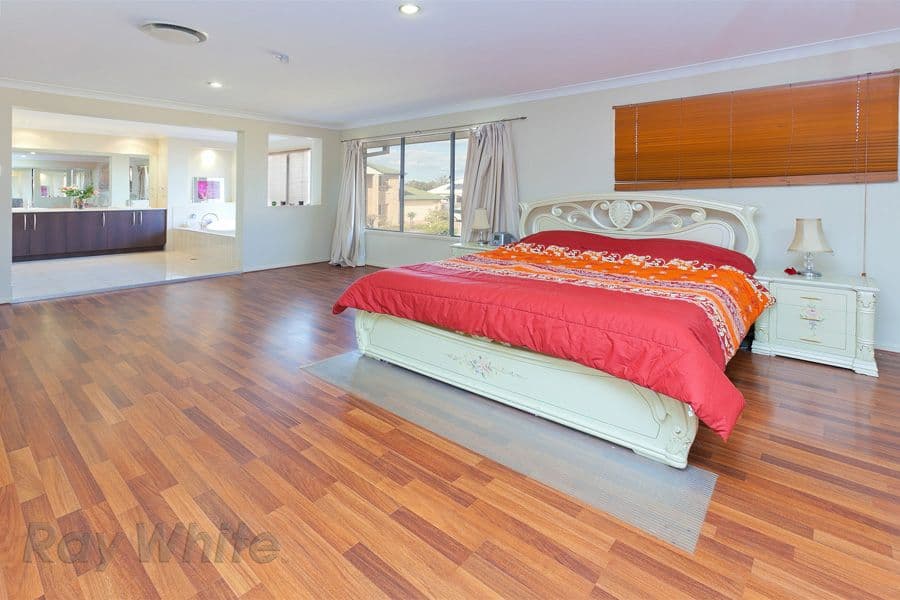 8 Lloyd Bird Crescent, SPRINGFIELD LAKES QLD 4300, Springfield Lakes - Thumbnail 6