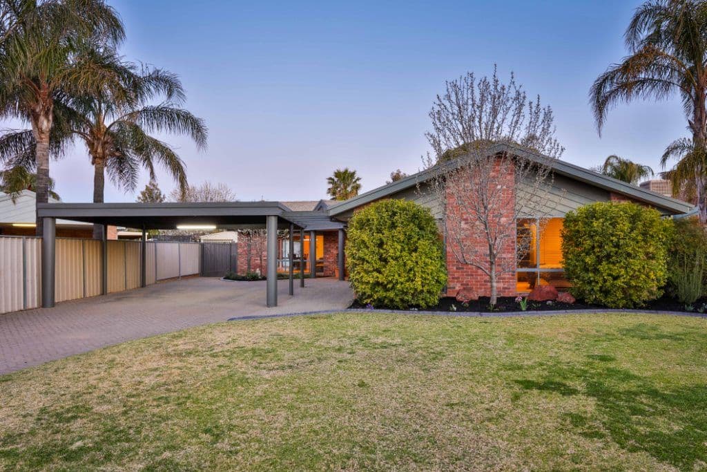 5 Coonawarra Close, Mildura VIC 3500, Mildura - Thumbnail 2