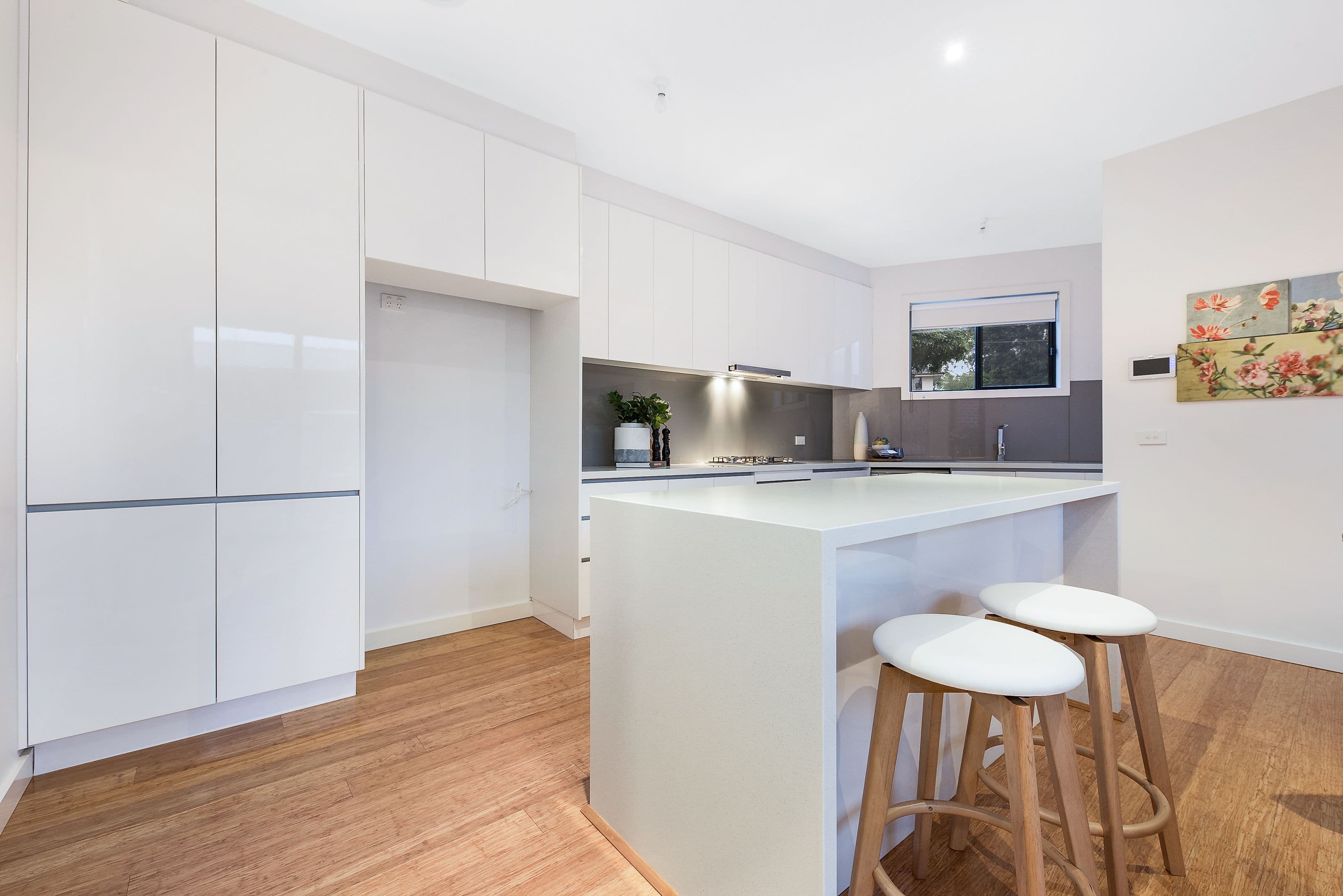9 Newton Grove, Glen Waverley VIC 3150, Glen Waverley - Thumbnail 4
