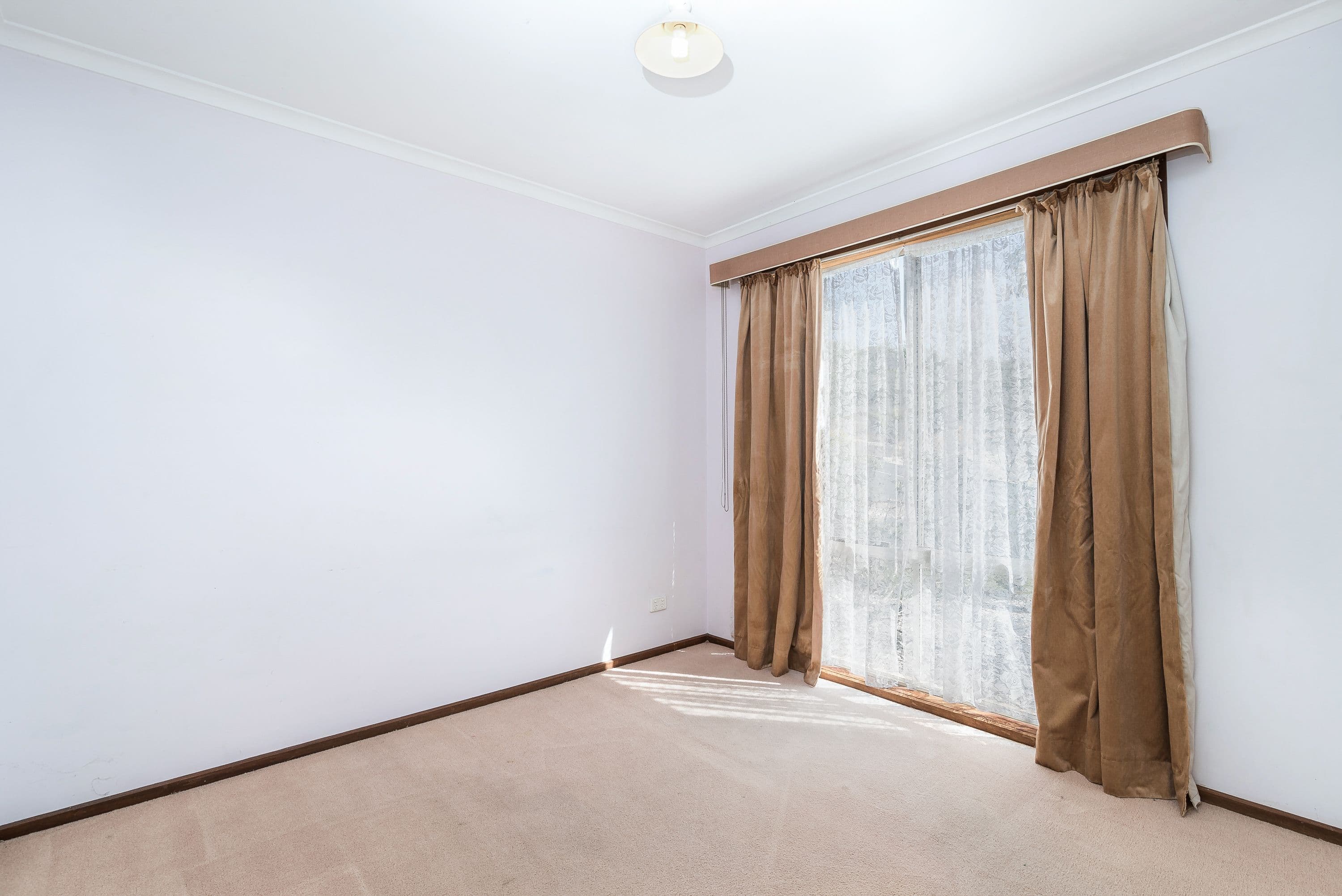 30 Clarey Avenue, Seymour VIC 3660, Seymour - Thumbnail 3