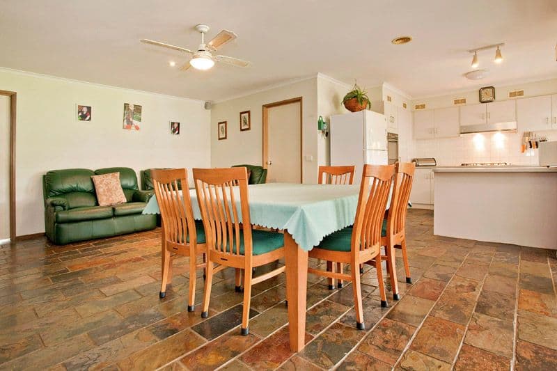 6 Christensen Court, LARA VIC 3212, Lara - Thumbnail 2