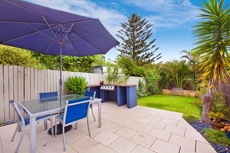 27 Headland Road, NORTH CURL CURL NSW 2099, North Curl Curl - Thumbnail 2