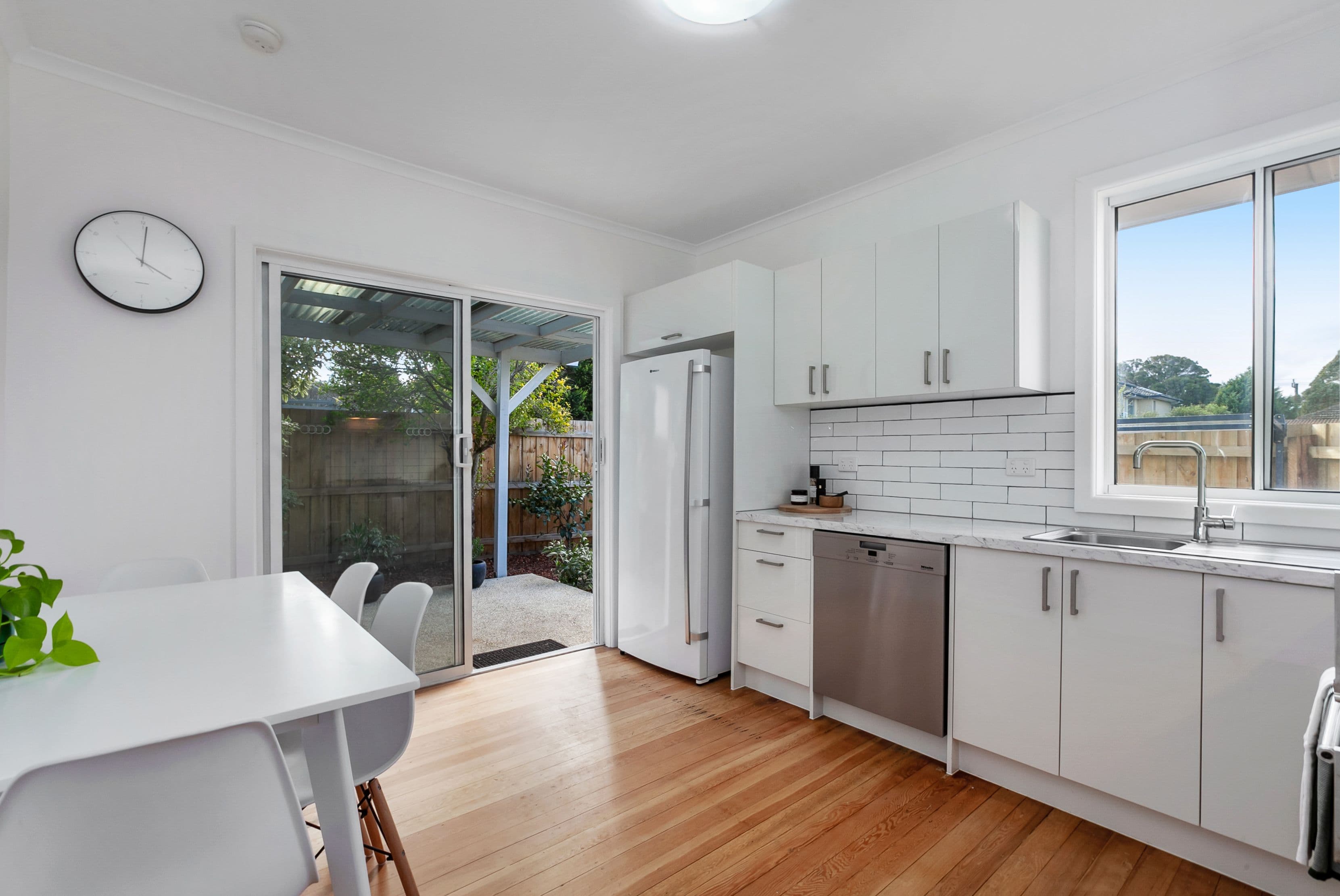 83 Whitelaw Street, Reservoir VIC 3073, Reservoir - Thumbnail 8