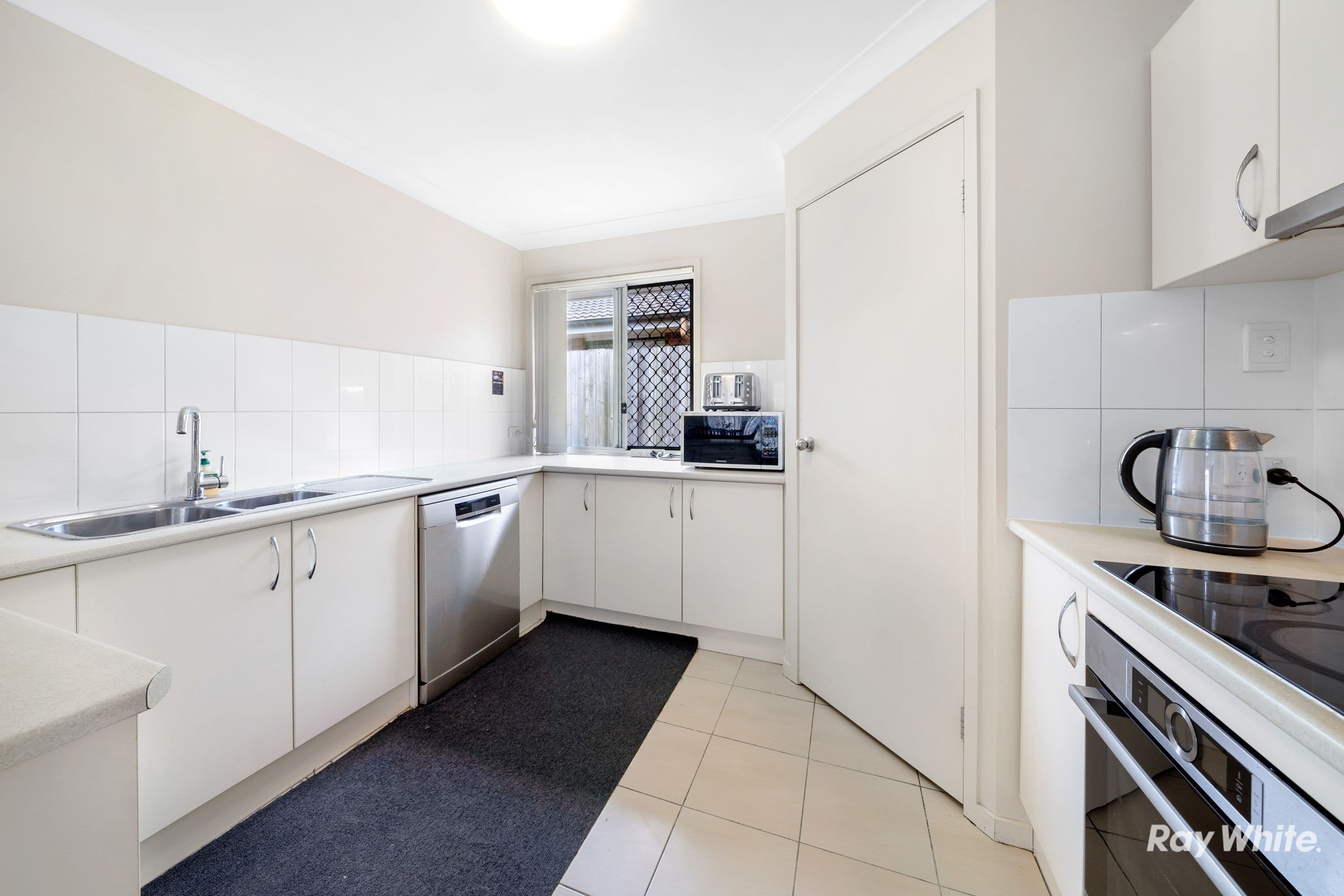 16 Newhaven Street, Marsden QLD 4132, Marsden - Thumbnail 4