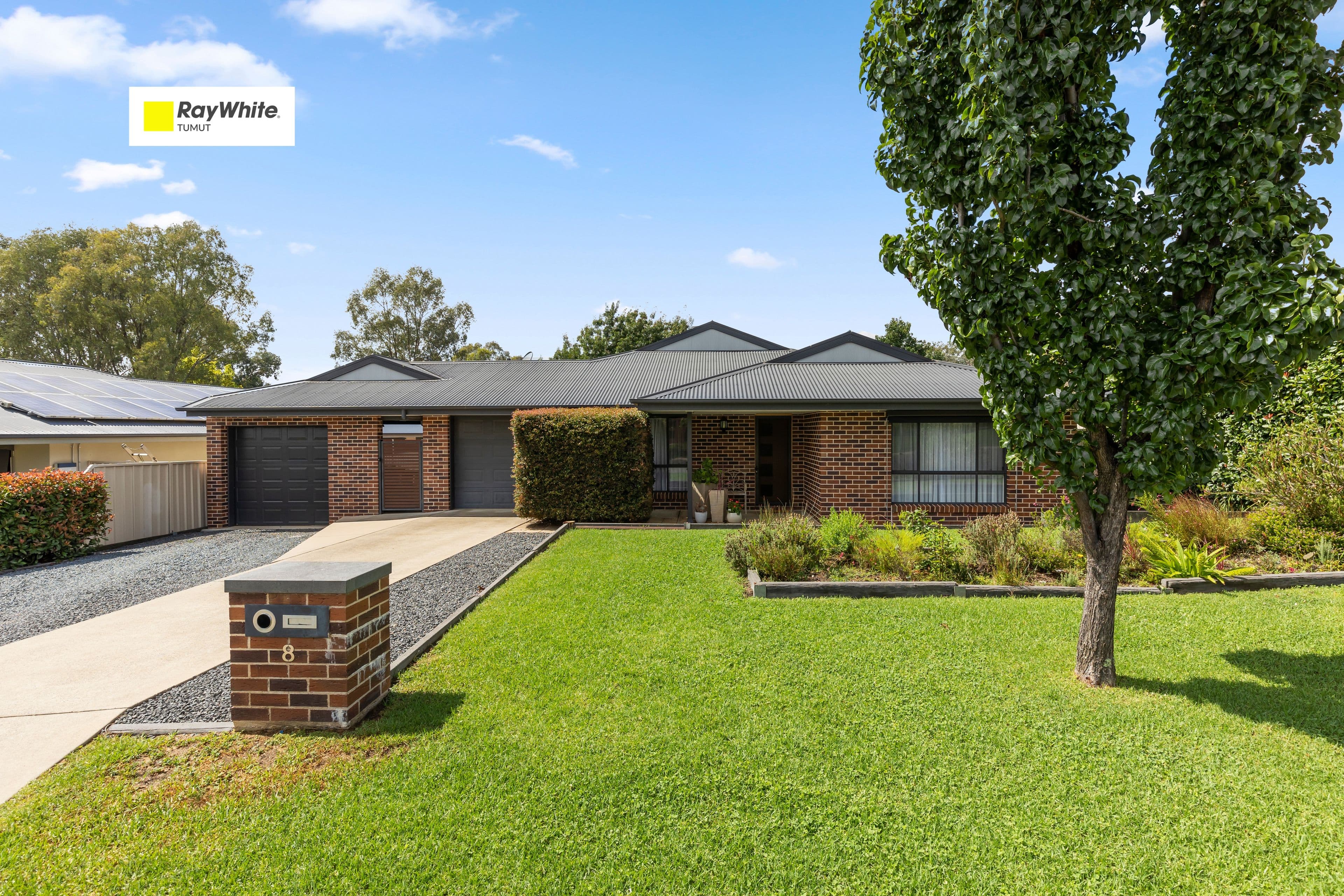 8 King Place, Tumut NSW 2720, Tumut - Image 1
