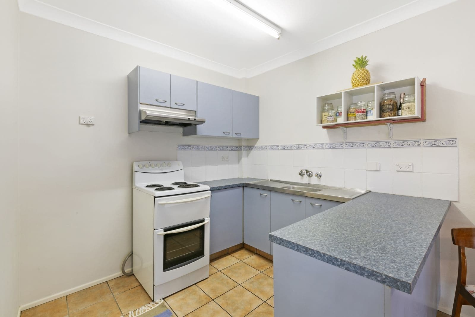 31 Brighton Street, Biggera Waters QLD 4216, Biggera Waters - Thumbnail 4